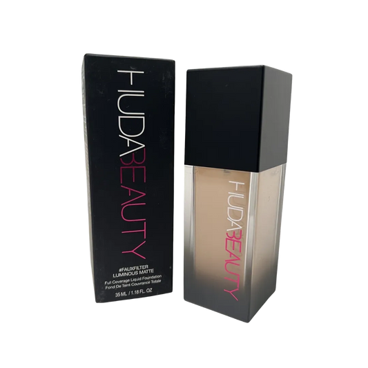 Huda Beauty #Faux Foundation