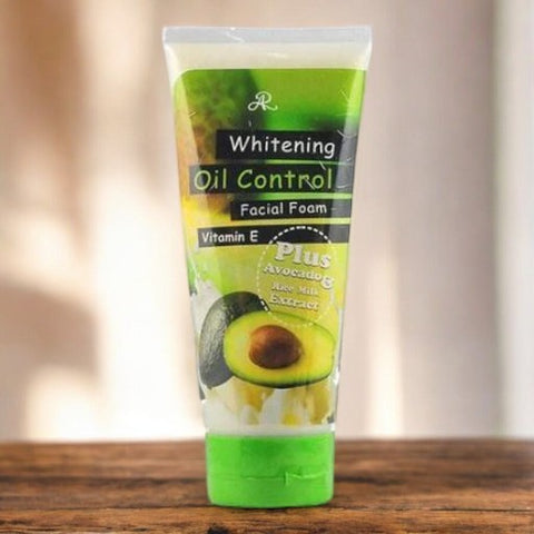 AR Whitening Oil Control Facial Foam Vitamin E + Avocado & Rice milk Extract