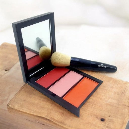 Be Cute Matte Blush On And Highlighter 3 Multi Colors With Free Brush