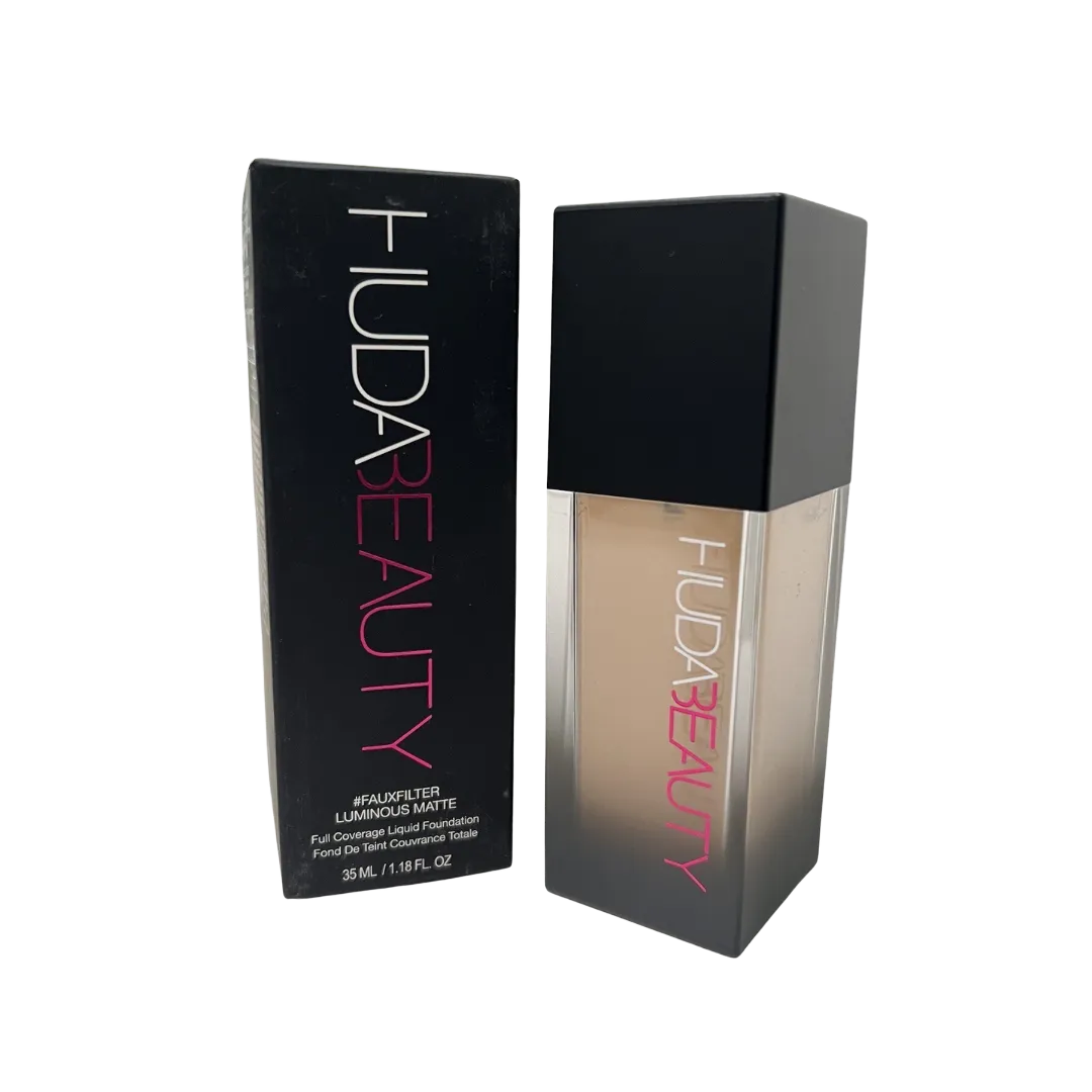 Huda Beauty #Faux Foundation