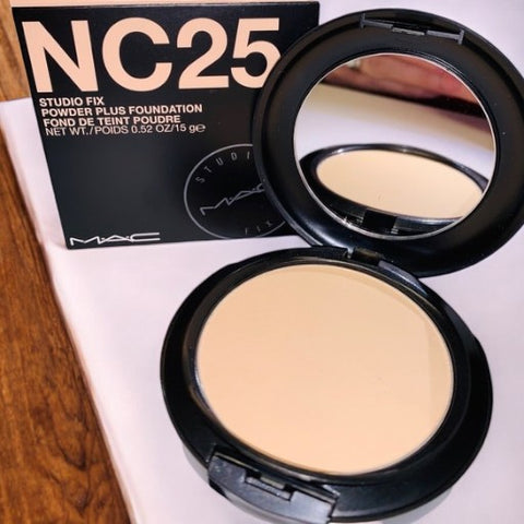 MAC Studio Fix Face Powder Plus Foundation