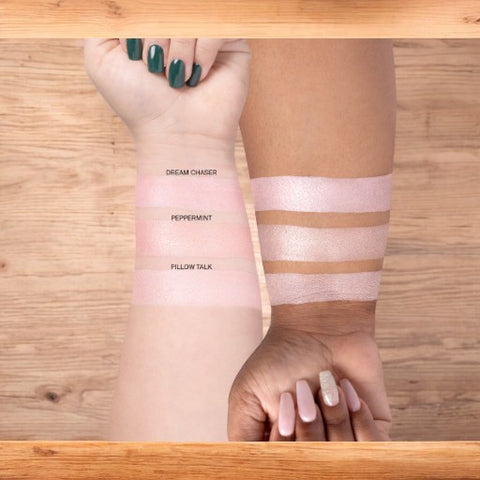 OFRA Highlighter Pillow Talk liquid to backed formula