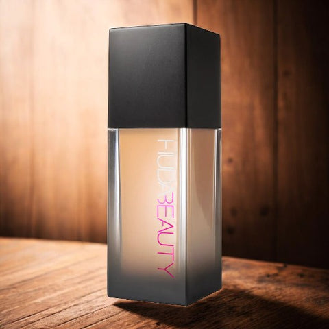 Huda Beauty #Faux Foundation